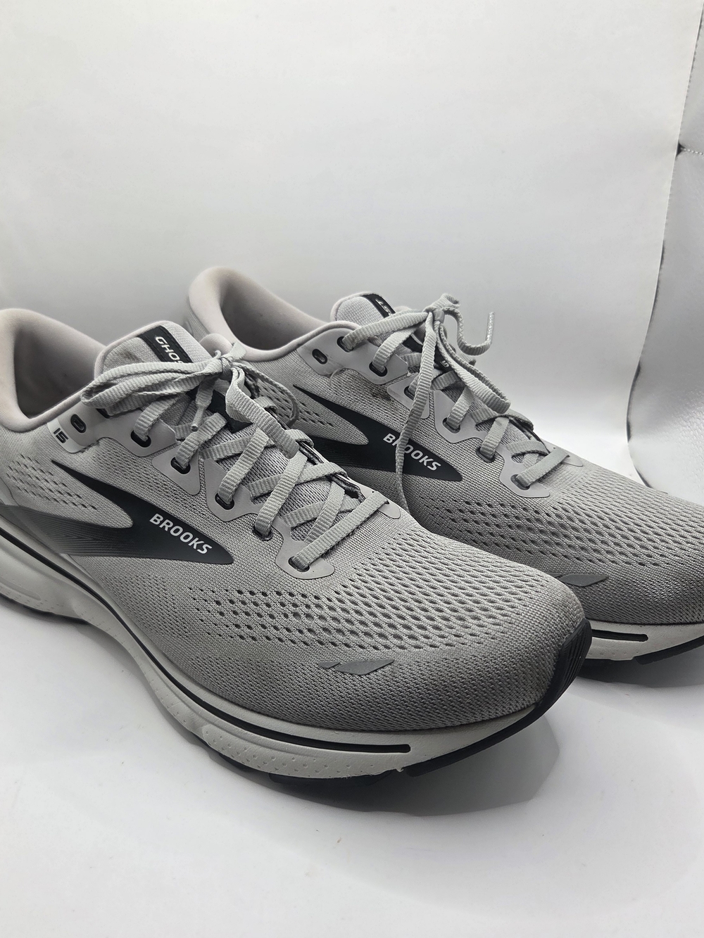 Brooks Men's Ghost 15 running shoes